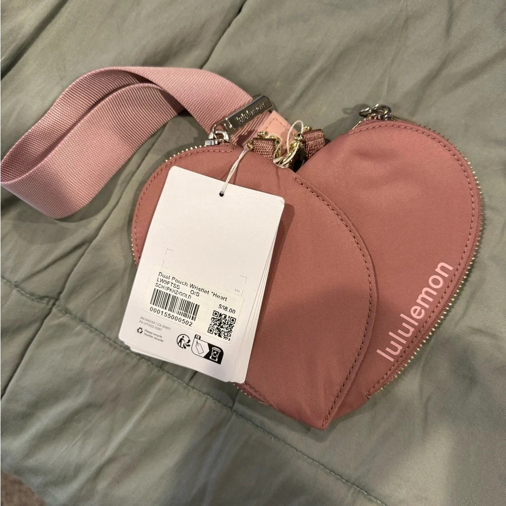 Lululemon Dual Pouch Wristlet Heart